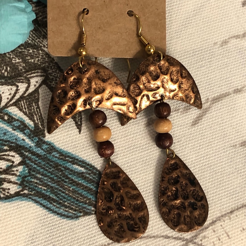 Bronze Tone Hammered Metal Dangle Pierced Earrings